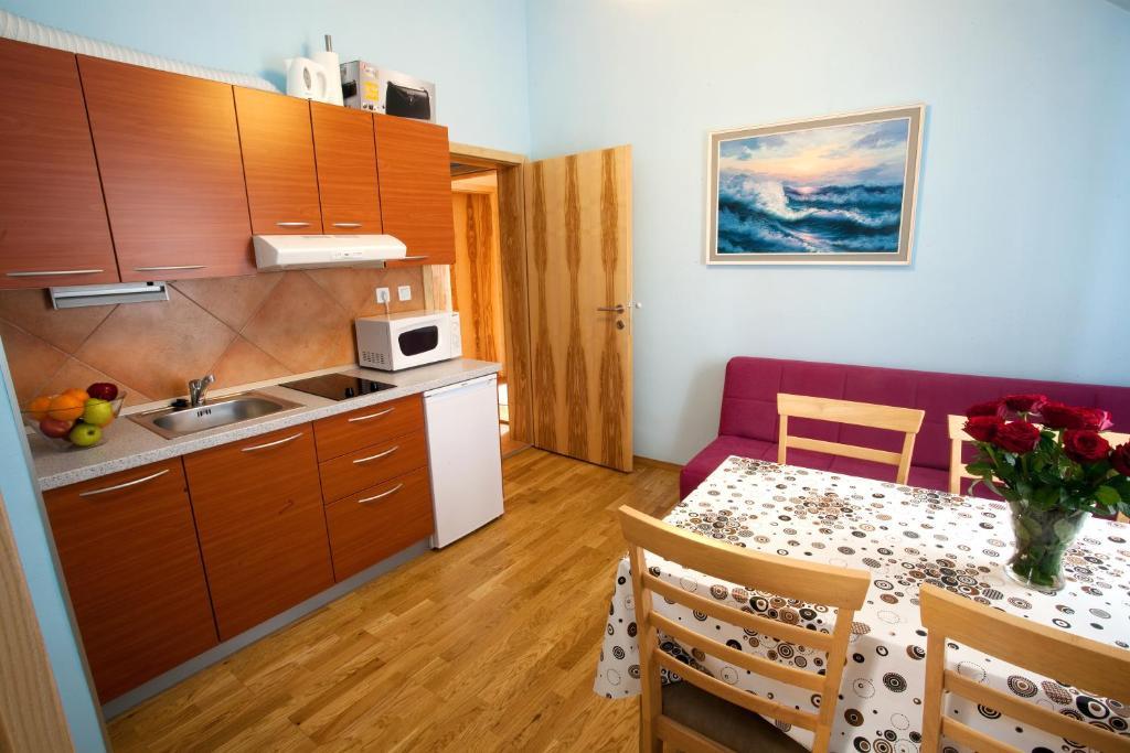 Alo Apartments Vila Klara Lublana Pokój zdjęcie